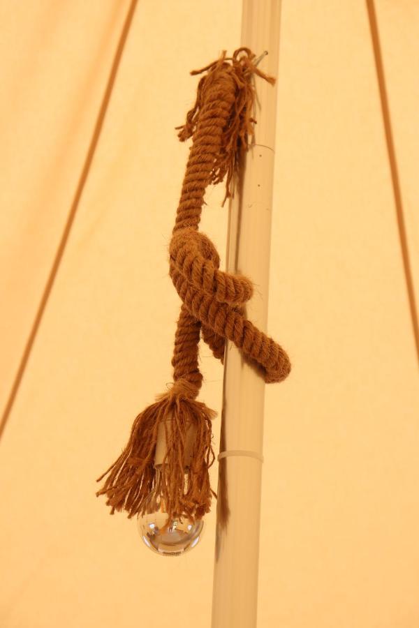 Flore'S Garden Glamping Bran  Exterior photo